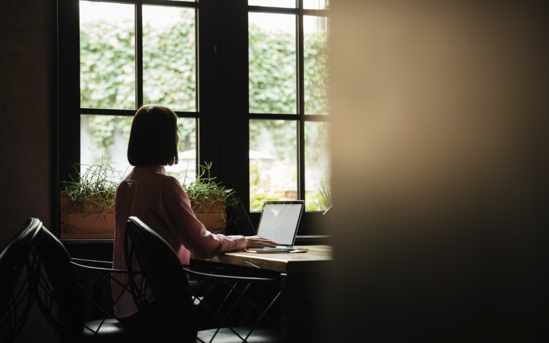 The Bright Side of Productivity: Why Natural Light Changes Everything for Remote Workers